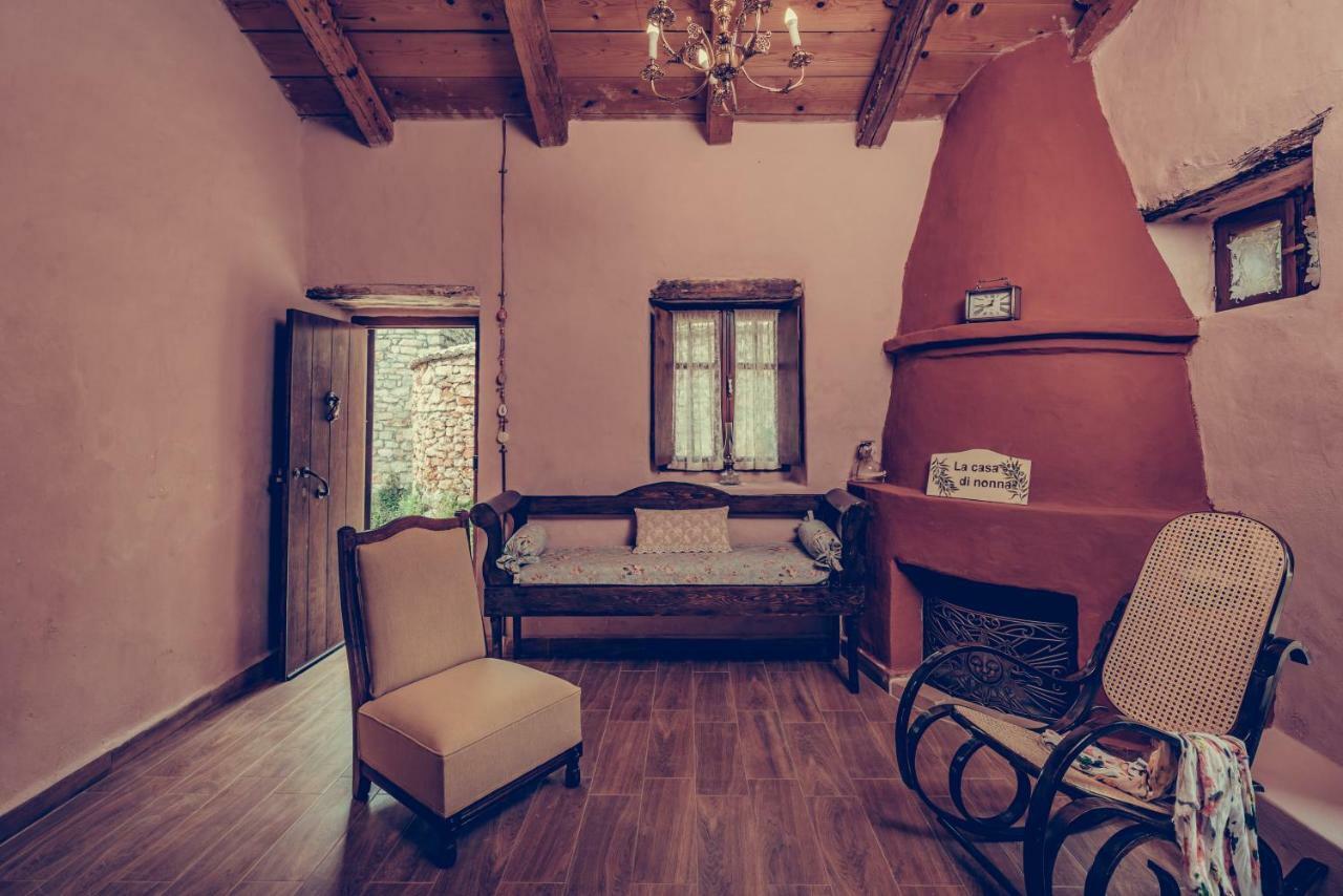 Hostal La Casa Di Nonna Koríthion Exterior foto